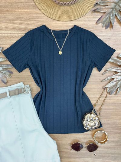 Blusa Canelada Alongada Preta