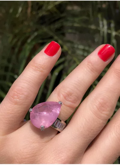 Anel Gota Quartzo Rosa toda volta cravejado em Zir... - Dillu Jóias