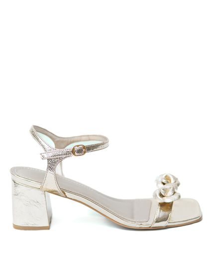 Sandália Dourada Salto Bloco Flores Couro - SAGIAN