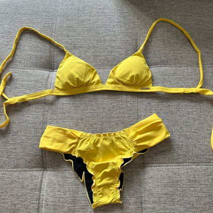 Conjunto biquíni triângulo Lua Amarelo - TRITUÊ