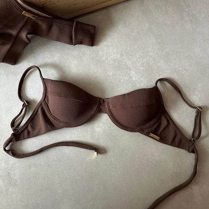 Top Phoenix meia taça alça regulável marrom cacau ... - TRITUÊ