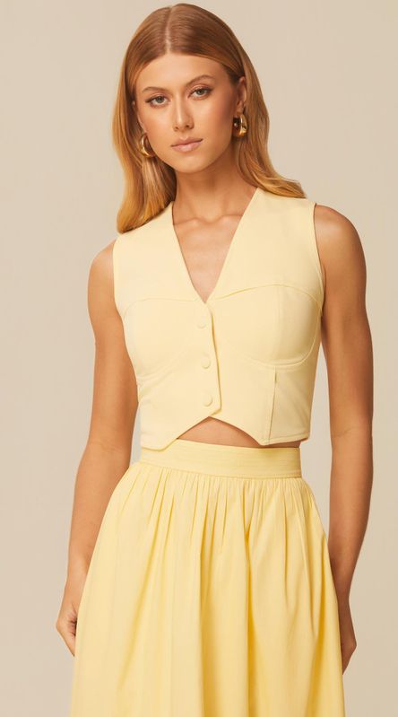 Colete com Recortes em Crepe Amarelo - LENITA