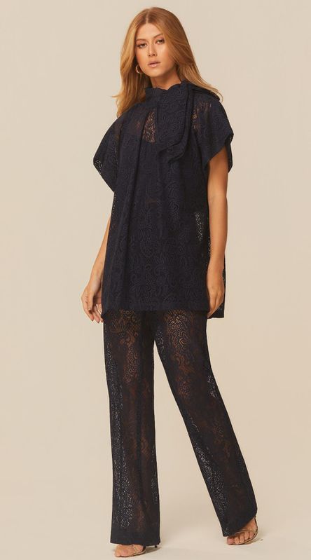 Calça Cintura Alta em Renda Azul Marinho - LENITA