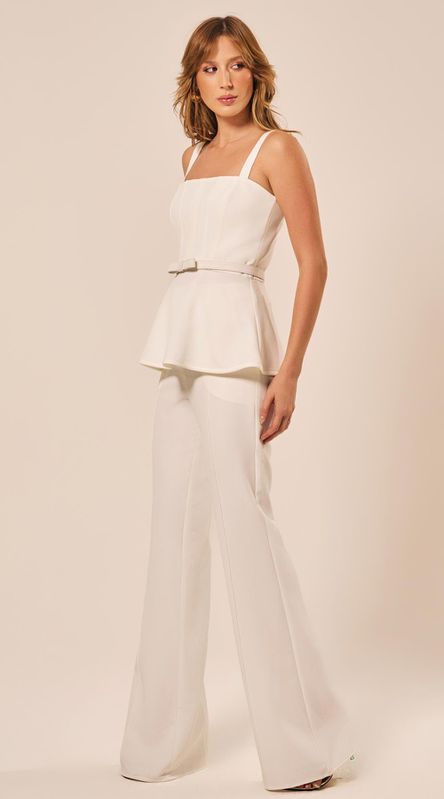 Calça Flare com Nervura Off - LENITA