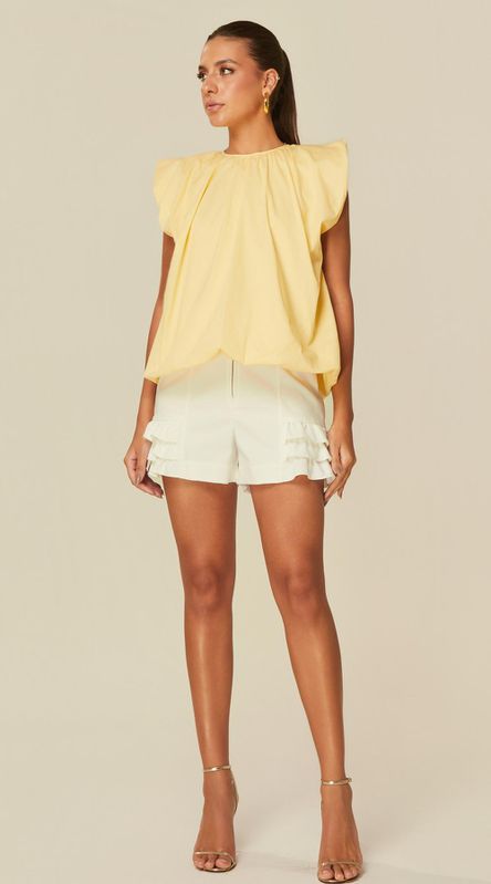 Short Curto com Babados em Alfaiataria Off - LENITA