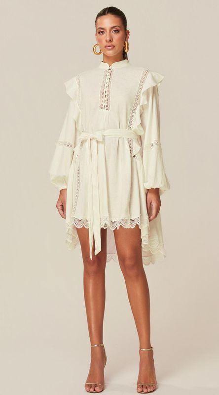 Vestido Bata com Aplicações de Renda Off - LENITA