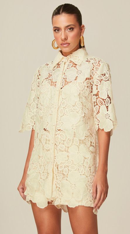 Camisa Manga Curta em Renda Floral Off - LENITA