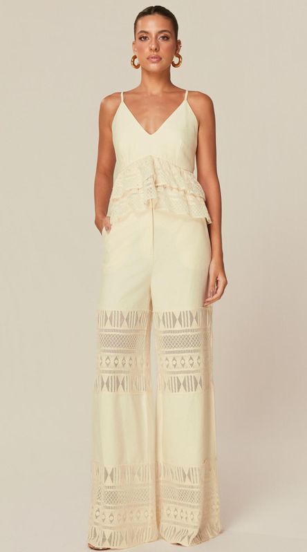 Calça Reta com Recortes em Renda Off - LENITA