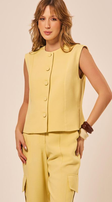 Colete com Recortes Amarelo - LENITA
