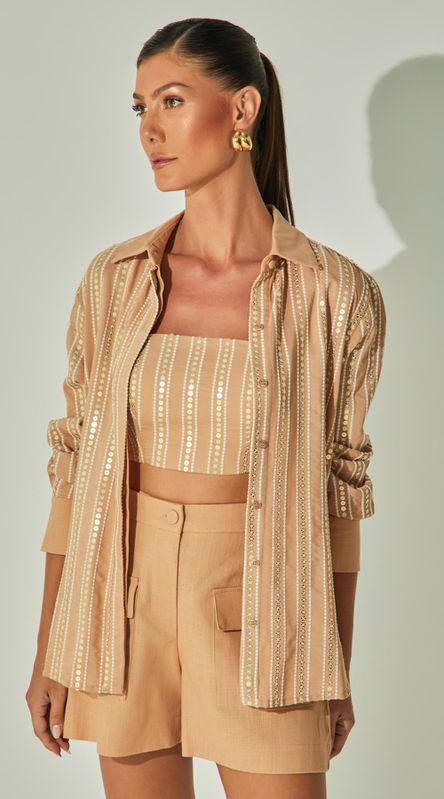 Short Com Bolsos e Botão - LENITA