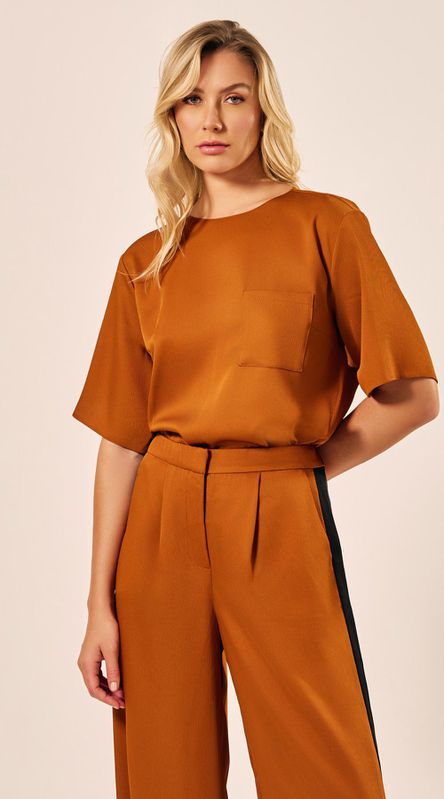 Blusa Manga Curta Castanho - LENITA