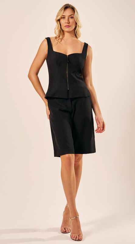 Blusa Peplum sem Mangas Preto - LENITA