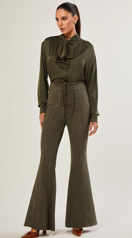 Calça Flare em Suede - LENITA