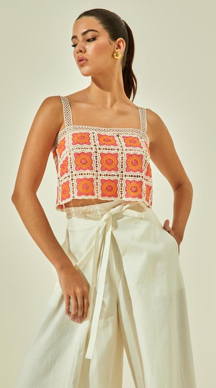 Blusa de Alça em Crochet - LENITA