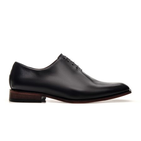 SAPATO SOCIAL WHOLECUT COURO NOBRE PRETO - COUROWEST