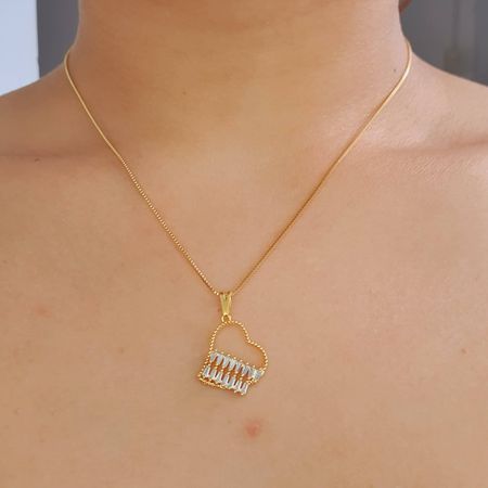 Colar Folheado A Ouro 18K Com Zircônia Coração Det... - Chérie Bijoux