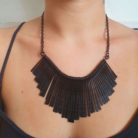 Colar Detalhado Preto - Chérie Bijoux