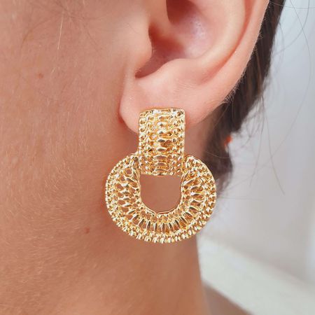 Brinco Folheado a Ouro 18K Texturizado - Chérie Bijoux