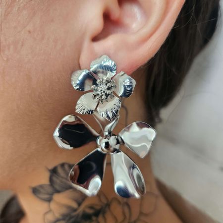 Brinco Orquídia Prata - Chérie Bijoux