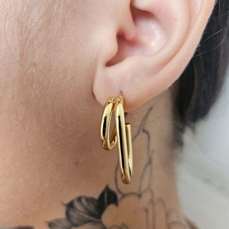 Argola Dourada Detalhada (Aço Inixidável) - Chérie Bijoux