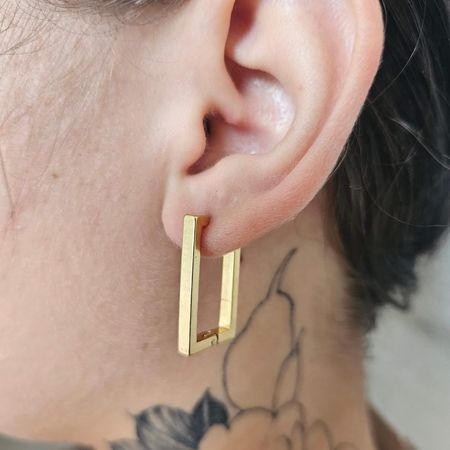 Argola Dourada Retangular (Aço Inixidável) - Chérie Bijoux