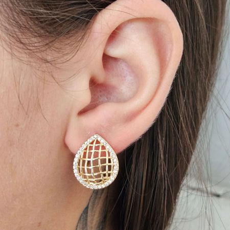 Brinco Com Zircônia Gota Dourada - Chérie Bijoux