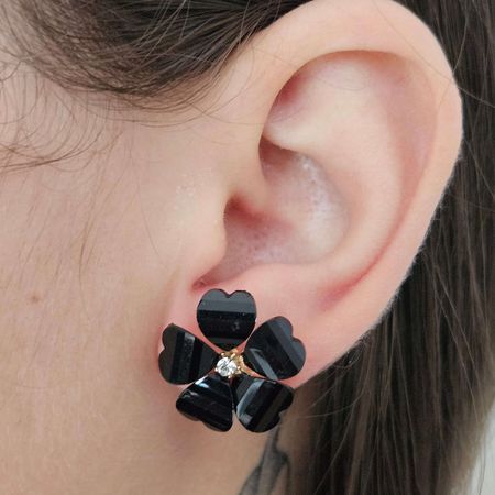 Brinco Florzinha Dourada Preta - Chérie Bijoux