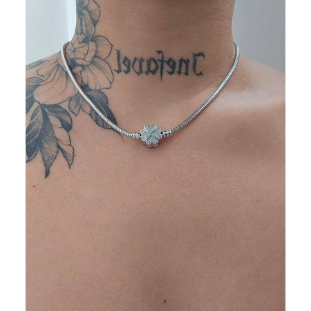 Colar Com Zircônia Cravejada Prata Trevo - Chérie Bijoux