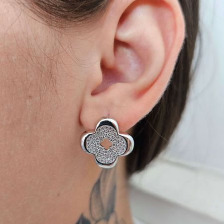 Brinco Com Zircônia Trevo Prata - Chérie Bijoux