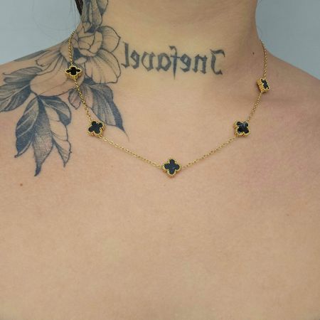 Colar Dourado Trevo Preto - Chérie Bijoux