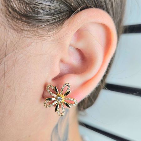 Brinco Com Zircônia Florzinha Dourada - Chérie Bijoux