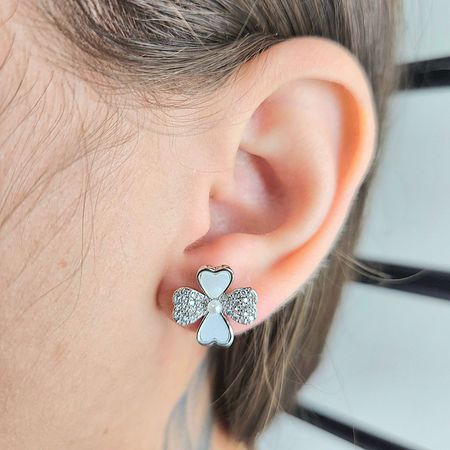 Brinco Com Zircônia Trevo Prata - Chérie Bijoux