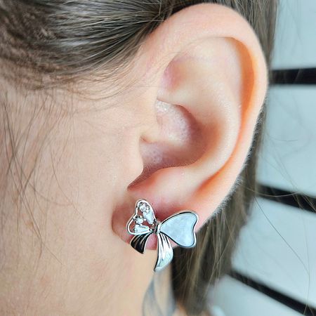 Brinco Com Zircônia Laço Prata - Chérie Bijoux