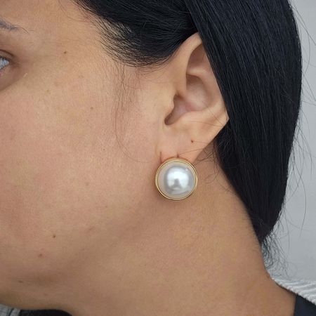 Brinco Pérola Dourada - Chérie Bijoux