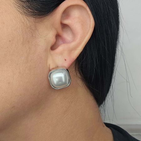 Brinco Quadrado Com Pérola Prata - Chérie Bijoux