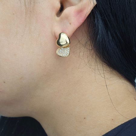Brinco Com Zircônia Coração Dourado - Chérie Bijoux