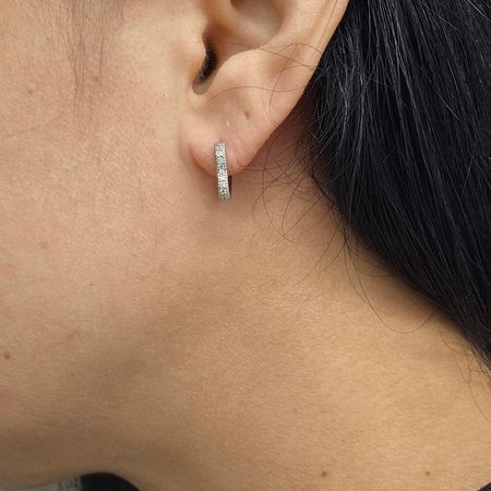 Mini Argola Com Zircônia Coração Prata - Chérie Bijoux