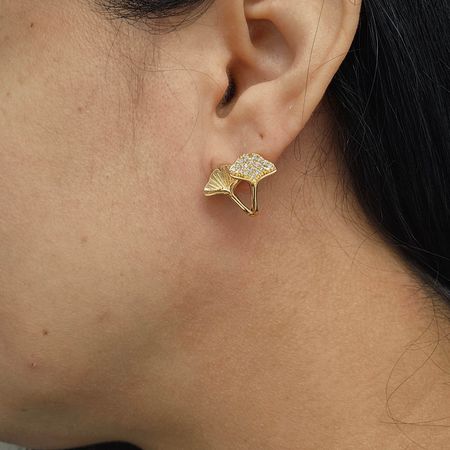 Brinco Com Zircônia Detalhado Dourado - Chérie Bijoux