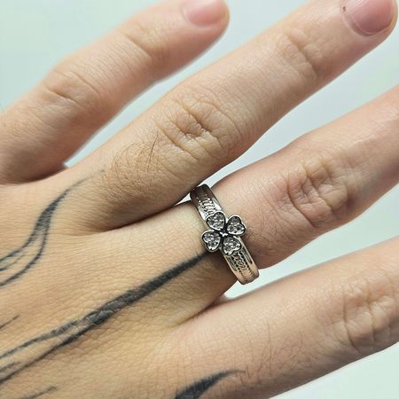 Anel Cravejado Em Zircônia Trevo Prata - Chérie Bijoux