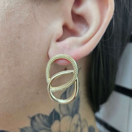 Brinco Folheado a Ouro 18K Elos - Chérie Bijoux
