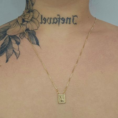 Colar Escapulário Folheado a Ouro 18K Religioso - Chérie Bijoux