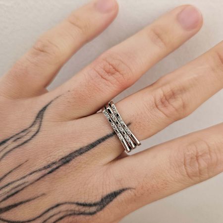 Anel Cravejado Em Zircônia Detalhado Prata - Chérie Bijoux
