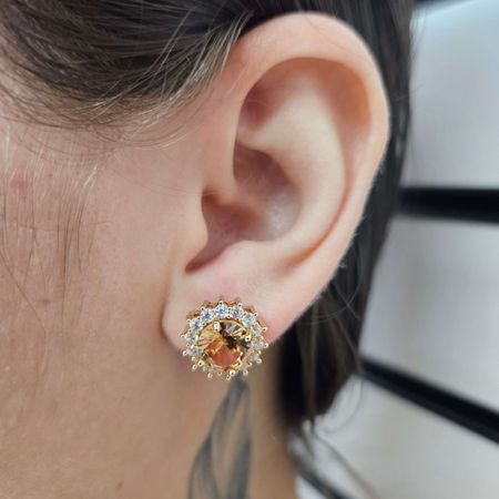 Brinco Com Zircônia Dourado Champagne - Chérie Bijoux