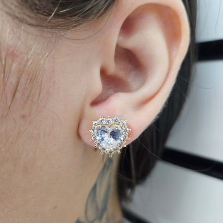 Brinco Com Zircônia Coração Dourado Branco - Chérie Bijoux