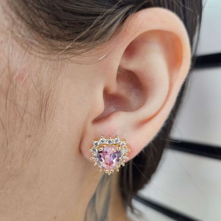 Brinco Com Zircônia Coração Dourado Rosa - Chérie Bijoux