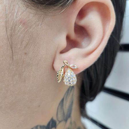 Brinco Com Zircônia Frutinha Dourada - Chérie Bijoux