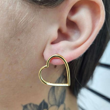 Brinco Folheado a Ouro 18K Coração - Chérie Bijoux