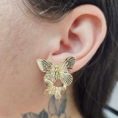 Brinco Folheado a Ouro 18K Borboleta - Chérie Bijoux