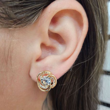Brinco Com Zircônia Detalhado Dourado - Chérie Bijoux