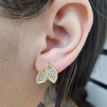 Brinco Com Zircônia Folha Dourada - Chérie Bijoux